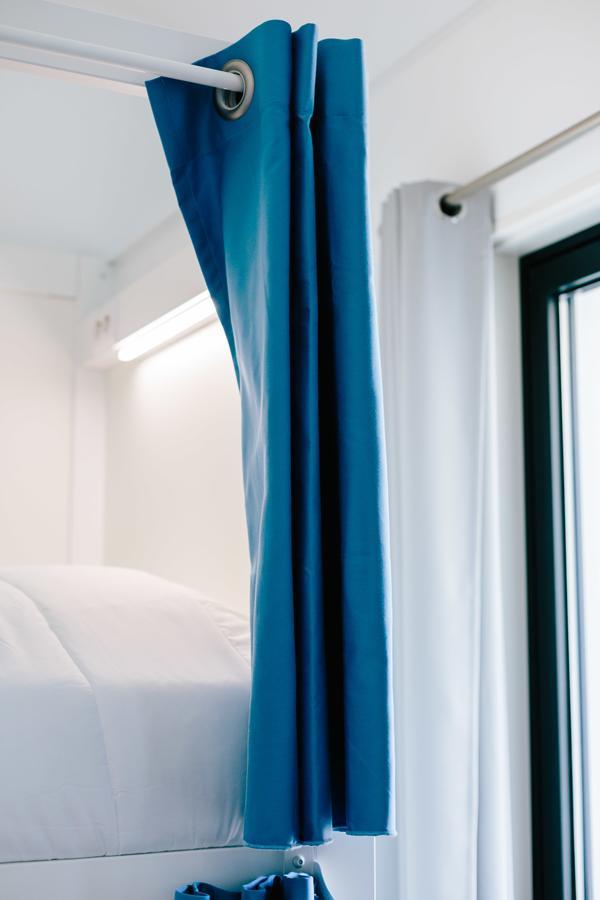Lisbon South Hostel Алмада Экстерьер фото