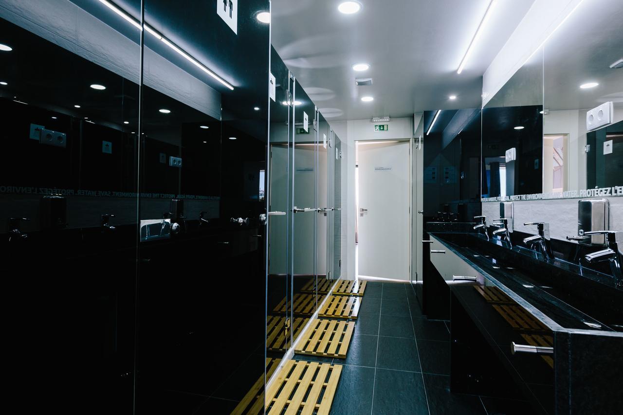 Lisbon South Hostel Алмада Экстерьер фото