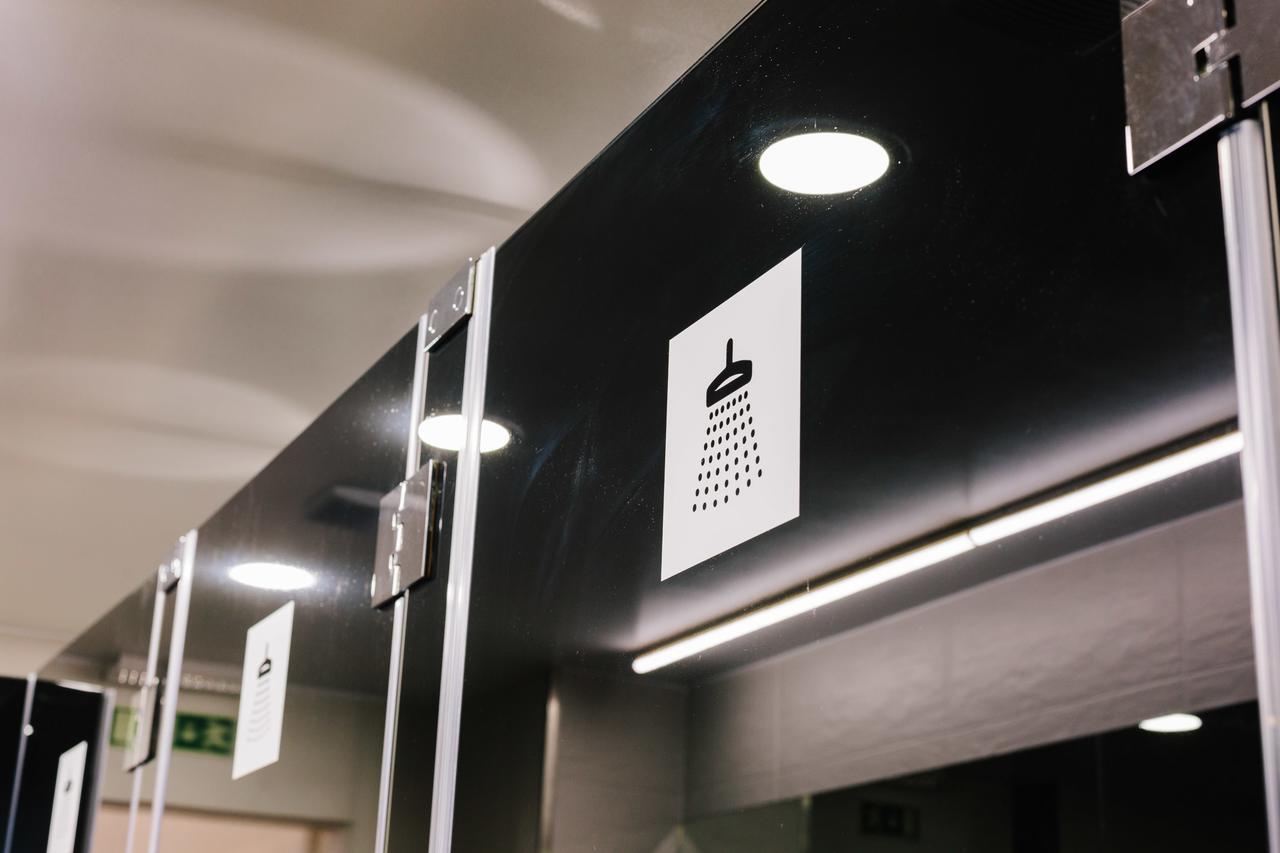 Lisbon South Hostel Алмада Экстерьер фото